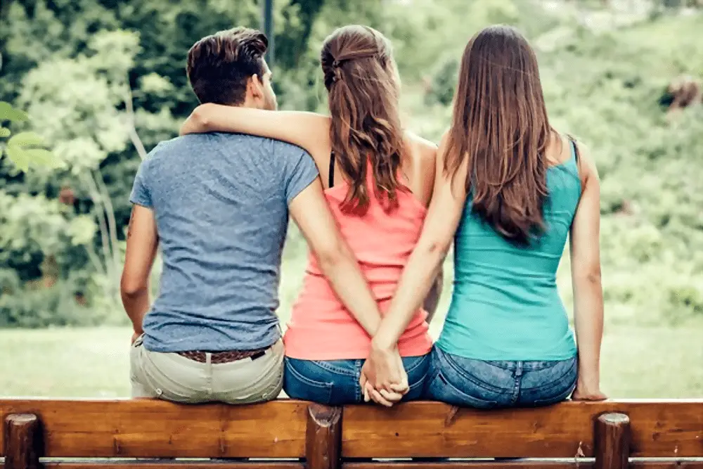How not to Let your Partner Discover Infidelity