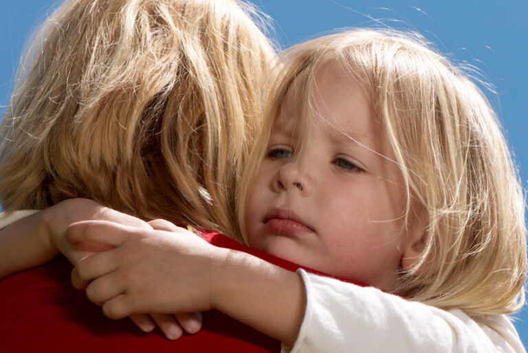 12 Ways to Help your Toddler with Separation Anxiety